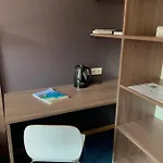 Fancy 2 Bed In Centre Апартаменты *
