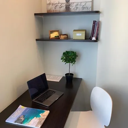 Fancy 2 Bed In Centre 리가