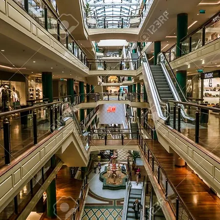 Fancy 2 Bed In Centre *