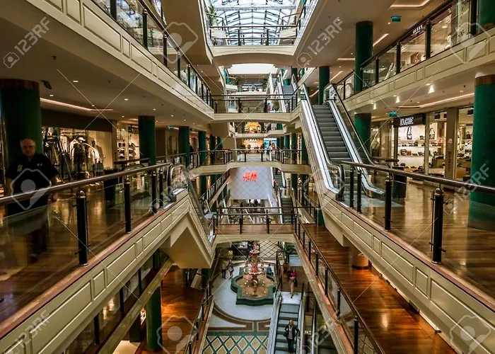 Fancy 2 Bed In Centre *